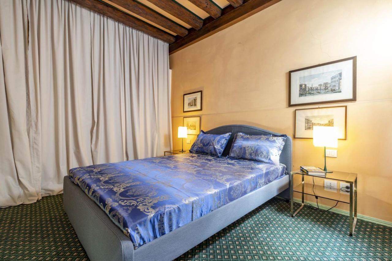 Ca' Delle Vele Apartment เวนิส ภายนอก รูปภาพ